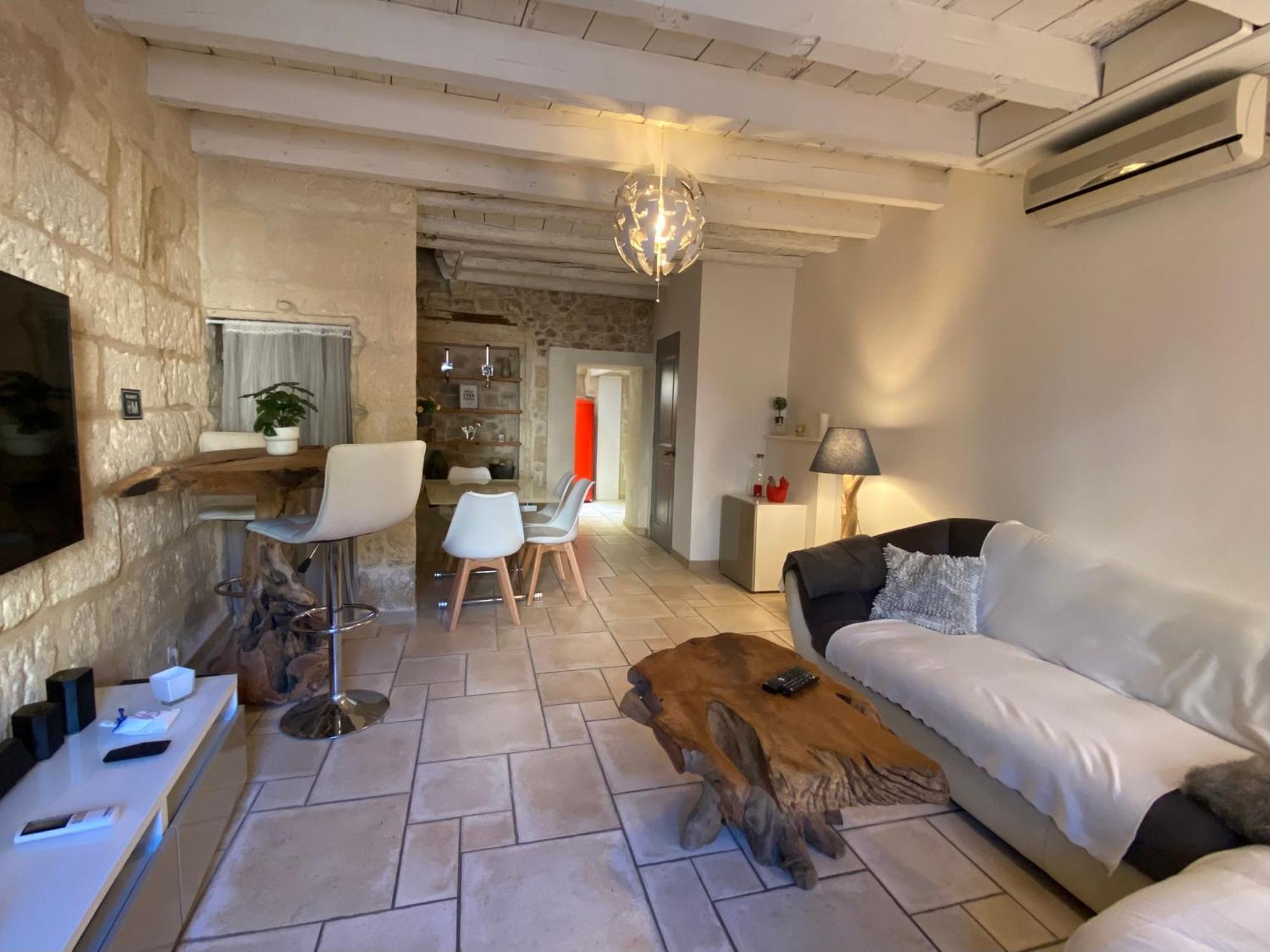 Bienvenue Au 6 - Calme Et Charme De La Pierre. Villa Fourques  Luaran gambar